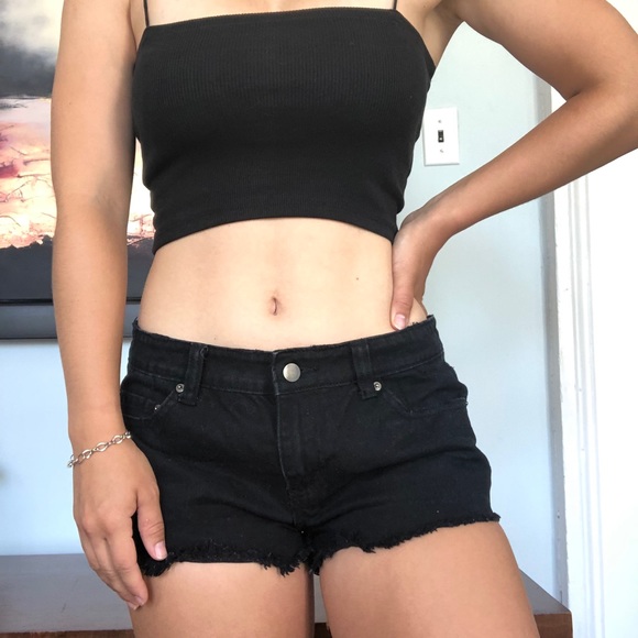 Black denim mini shorts - Picture 2 of 3